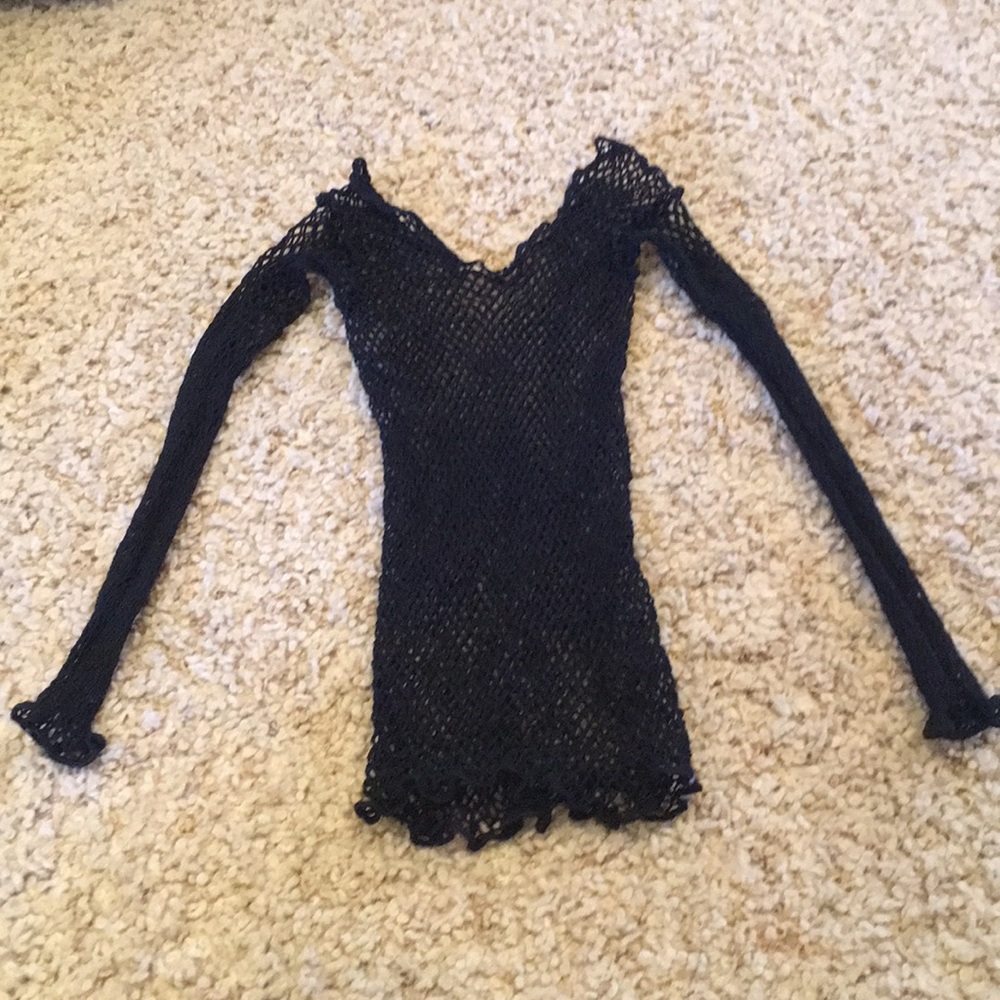 Long sleeve fishnet top
